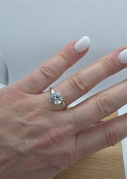 Срібна каблучка з великим кристалом "Diamond Shine" 301496761616 фото